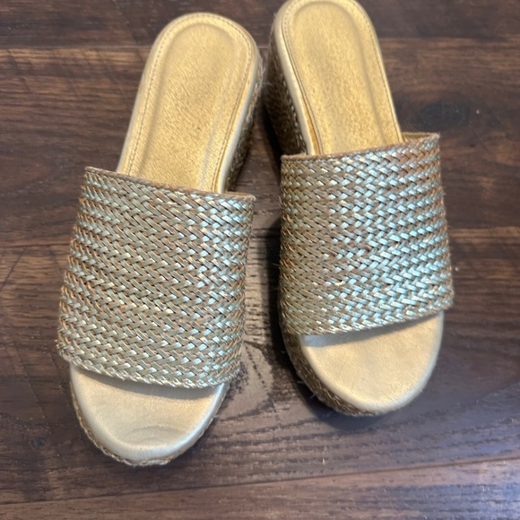 MATISEE GOLD PLATFORMS - Picture 6 of 8